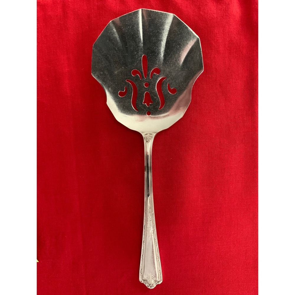Antique Simeon L.  & George H. Rogers Silver Plate Tomato Server.